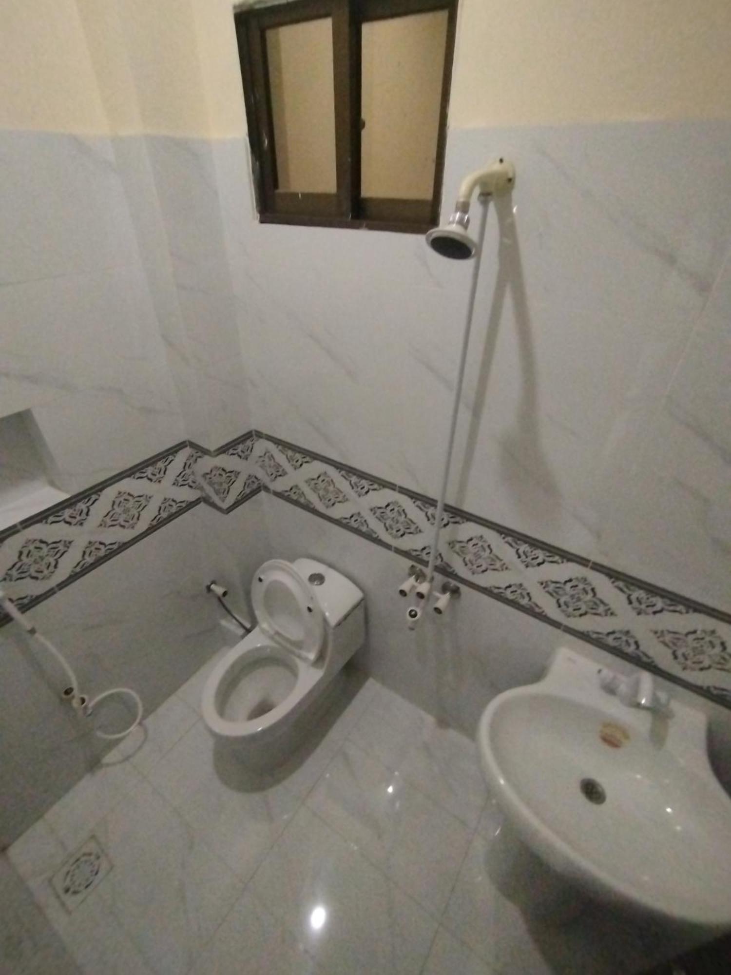 Hotel Crown Plaza, Near Karachi Airport, Darul Sehat Hospital, Dow, Agha Khan And Liaqat Hospital מראה חיצוני תמונה