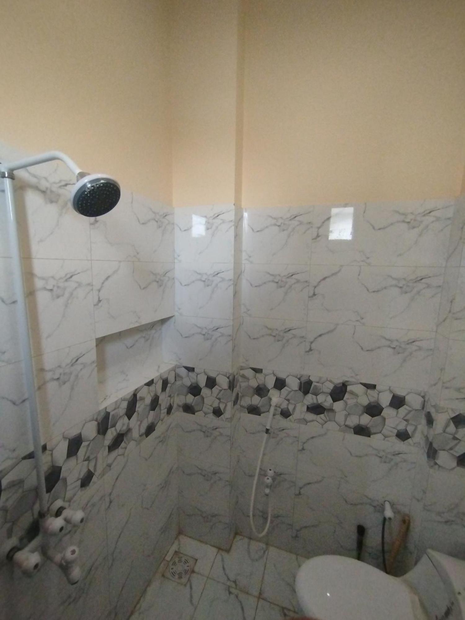 Hotel Crown Plaza, Near Karachi Airport, Darul Sehat Hospital, Dow, Agha Khan And Liaqat Hospital מראה חיצוני תמונה